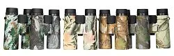 photograph Levenhuk Camo 10x42 Binoculars with Reticle
