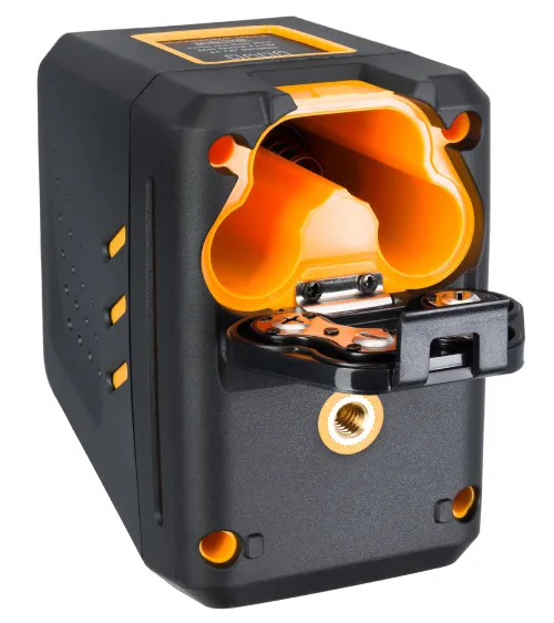 photograph Ermenrich BASE LT20 Laser Level,  9