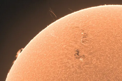 photo LUNT LS100THa/B1200 H-alpha Solar Telescope,  3
